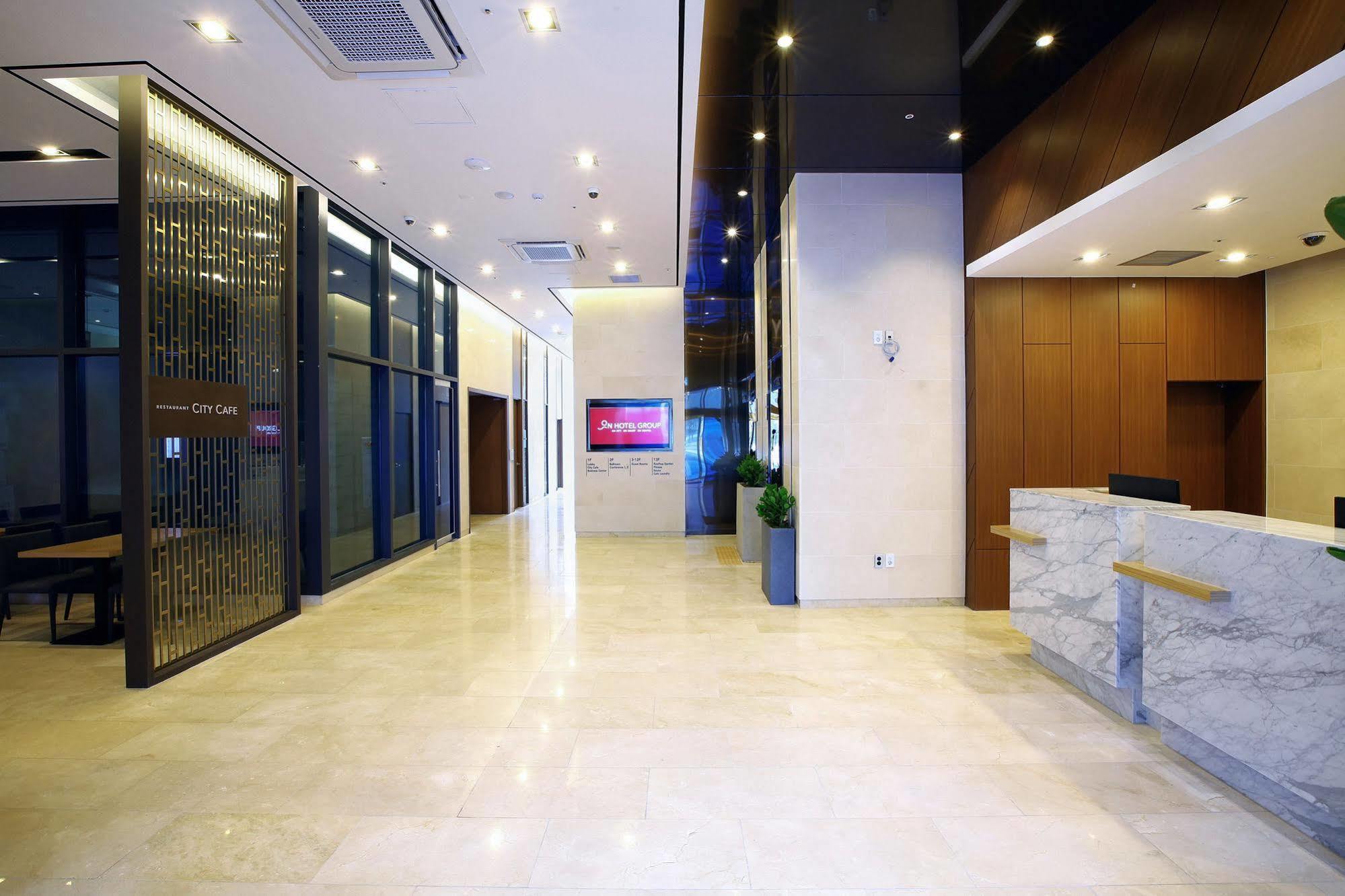 ออน ซิตี้ โฮเต็ล Hotel ชอนอัน ภายนอก รูปภาพ