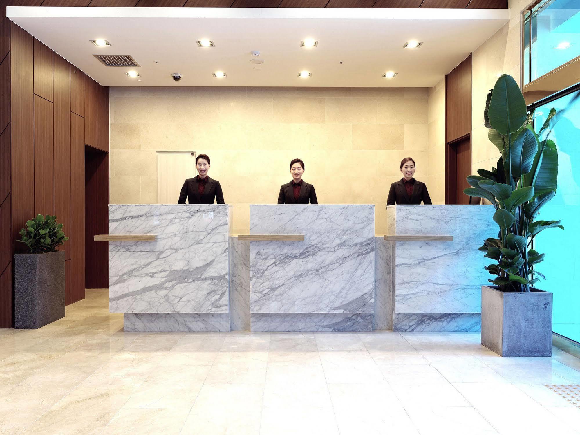 ออน ซิตี้ โฮเต็ล Hotel ชอนอัน ภายนอก รูปภาพ